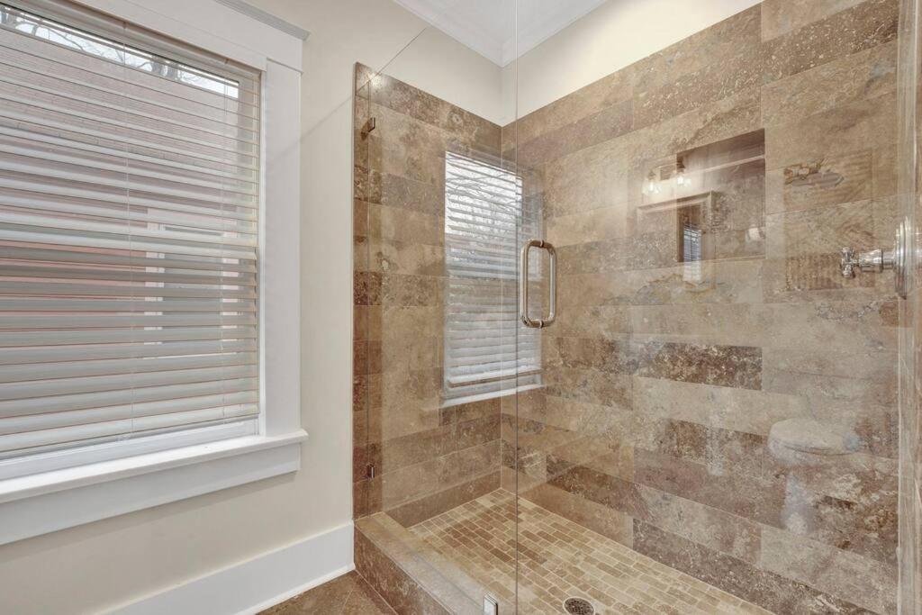 The Victorian - Elegant 3Br Home Near Overton Memphis Luaran gambar